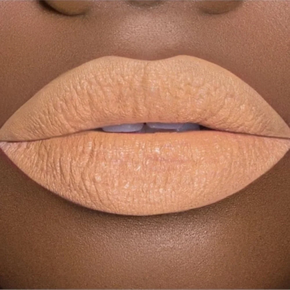 Jeffree Star: Velvet Trap in Gardening Ho NIB
